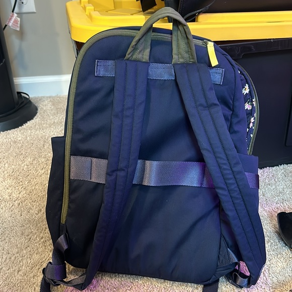 Navy blue Vera Bradley backpack - Picture 4 of 5